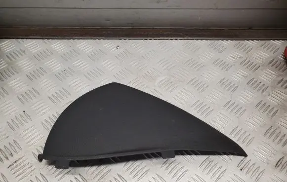 Audi Q3 8U Dashboard side end trim 8U0857085A