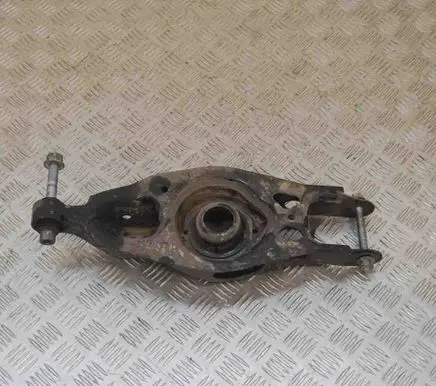 Dodge Challenger Rear upper control arm/wishbone