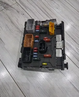 Peugeot 307 BSM Control unit 9661708280