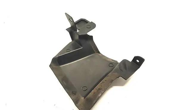 Jaguar XF X250 Intercooler air guide/duct channel GX738310AA