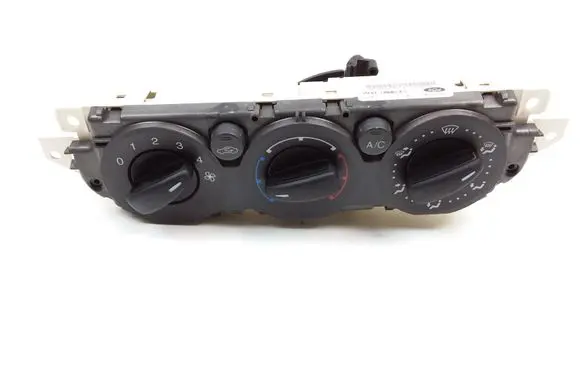 Ford Focus C-MAX Climate control unit 3M5T19980AC 69607320 69607003