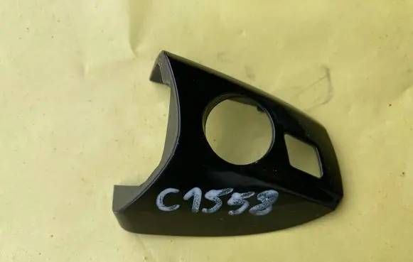 Mercedes-Benz C AMG W204 Front door handle cover A2047600218 PA6GF30