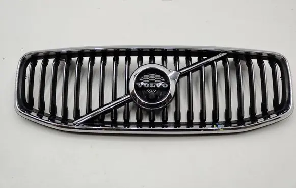 Volvo XC60 Front bumper upper radiator grill 31425535
