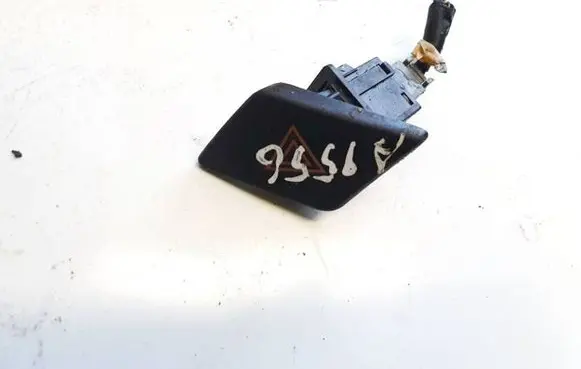 Toyota Yaris Hazard light switch 843320d020 84332-0d020