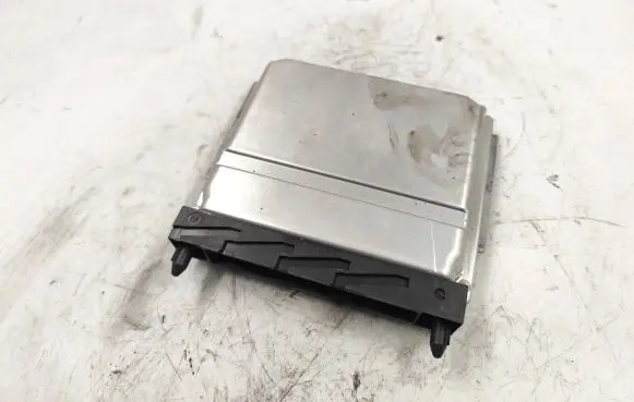 Volvo S80 Engine control unit/module 0281001776 09470429B