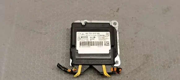 Peugeot 3008 I Airbag control unit/module 0285010830 9675181780 YBXB0234490