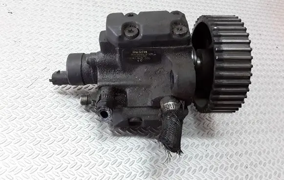 Alfa Romeo 156 Fuel injection high pressure pump 0445010007 CRCP1S3R55101S