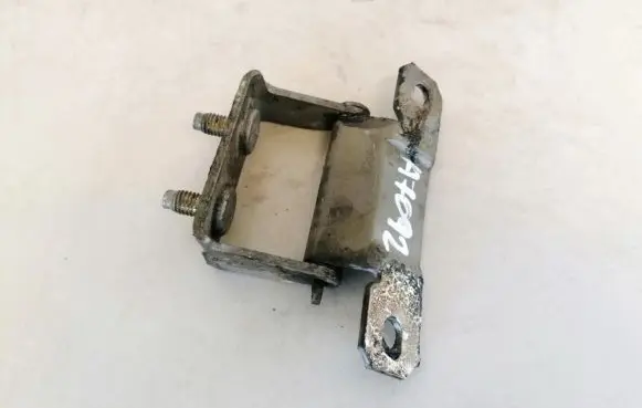 Nissan Almera N16 Tailgate/trunk/boot hinge