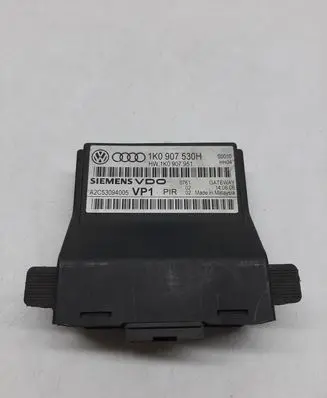 Volkswagen Golf V Gateway control module 1K0907530H 1K0907951