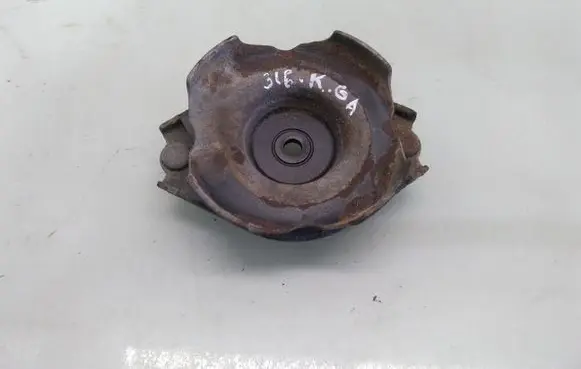 Subaru Forester SH Coil spring/strut mount 