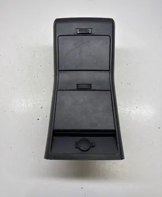 Car ashtray