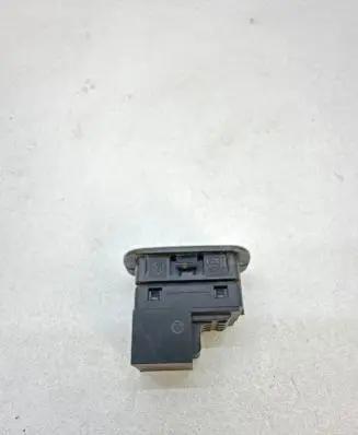 Volkswagen Passat Alltrack Alarm switch 6Q0962109B