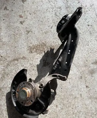 Volkswagen Golf VIII Rear wheel hub 5q0505226