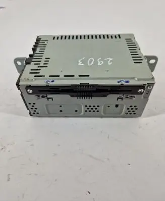Ford Kuga I Radio/CD/DVD/GPS head unit CV4T19C107LJ