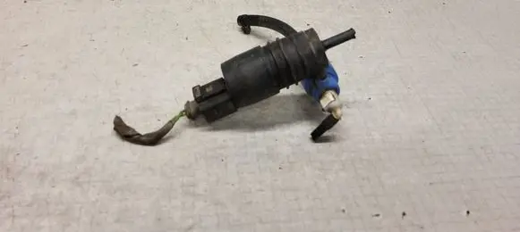 Volkswagen Caddy Windscreen/windshield washer pump 987069967 1J0973722 ZSB1717692