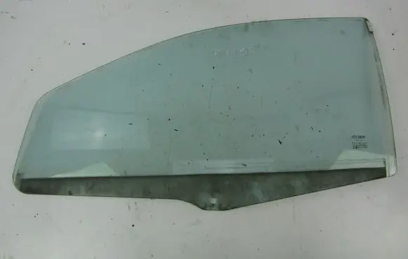 Fiat Punto (188) Front door window glass four-door 