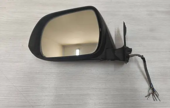 Front door electric wing mirror