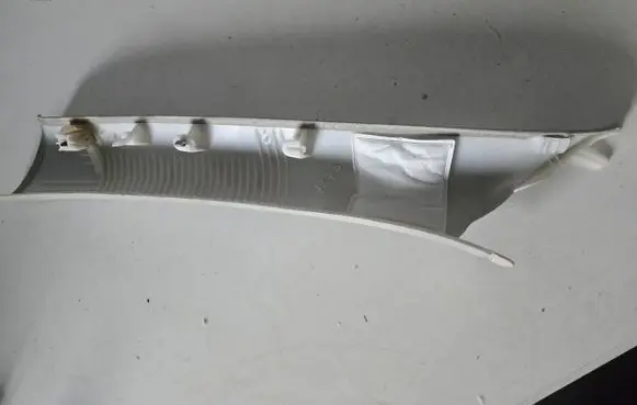 Volvo XC60 (C) pillar trim 31425692
