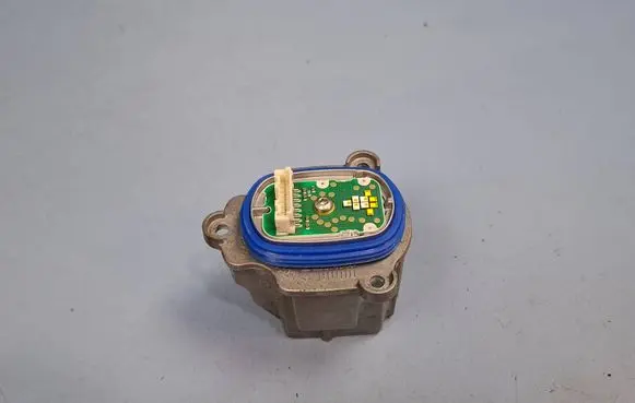 Skoda Octavia Mk4 Headlight ballast module Xenon 1420000690 5E4941016B