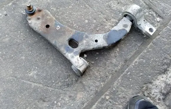 Ford Fiesta Front lower control arm/wishbone