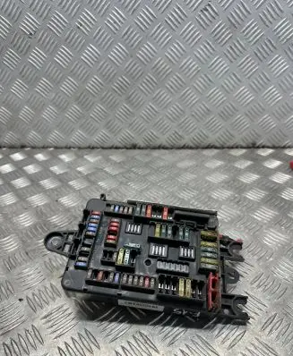 BMW X5 F15 Fuse module 9316569