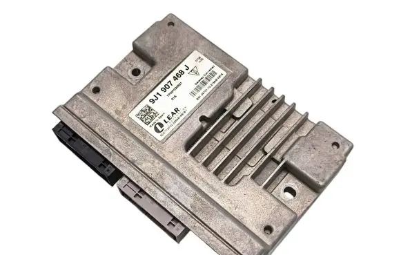 Porsche Taycan 9J1 Gateway control module 9J1907468J TPNP020821 5DET12F02