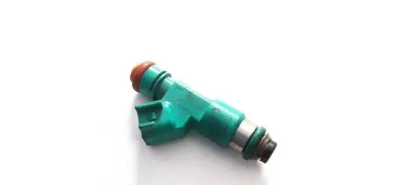 Volvo V70 Fuel injector 062078426 7G9NAB