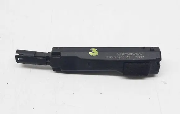 Audi A5 Door control unit/module 8W0927753