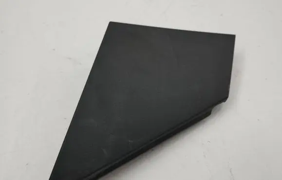Seat Arona Front door glass trim molding 6f9837637