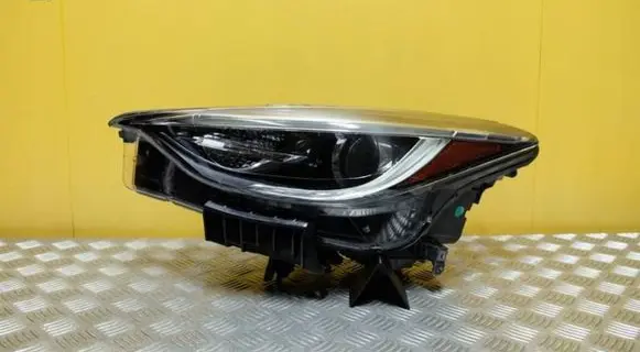 Infiniti QX30 Headlight/headlamp 26060-5DC0C 90070708 2247