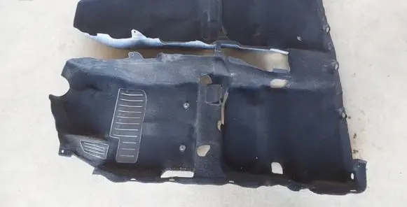 Toyota Auris E180 Interior carpet 5851002F60
