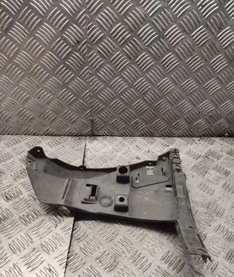 Volvo XC70 Front bumper mounting bracket 09484269