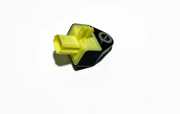 Toyota C-HR I Airbag deployment crash/impact sensor 89831F4030 21064