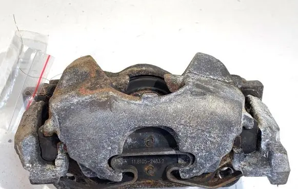 Nissan Qashqai J12 Front brake caliper 