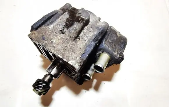 Ford Mondeo MK II Oil pump 