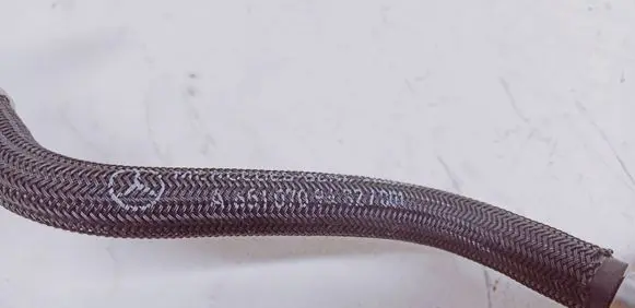 Mercedes-Benz C W205 Vacuum line/pipe/hose A6512300556 A6510709432