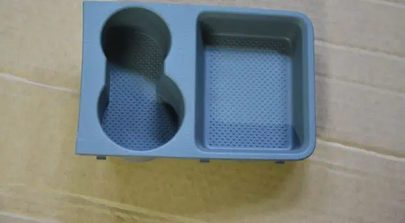 Cup holder front