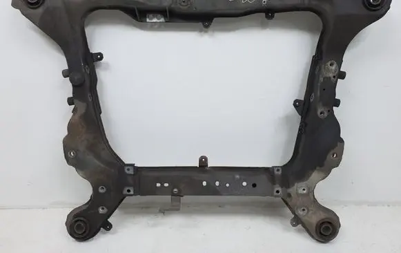 Ford Mondeo Mk III Front axle beam 