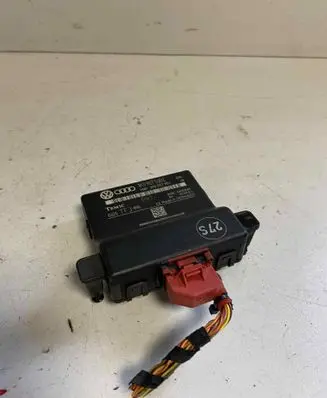 Volkswagen Touran I Gateway control module 1K0907530E 1K0907951
