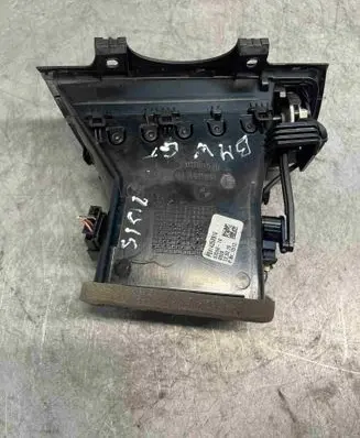 BMW 5 GT F07 Dash center air vent grill 07564005