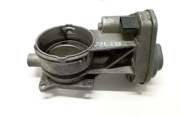 Volkswagen Touareg I Throttle valve 07Z128069A