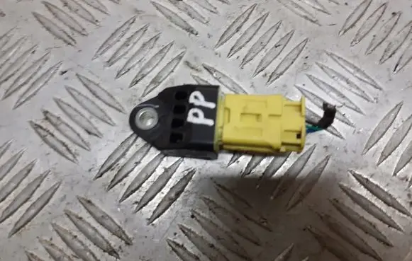 Subaru Impreza III Airbag deployment crash/impact sensor 98235AG070