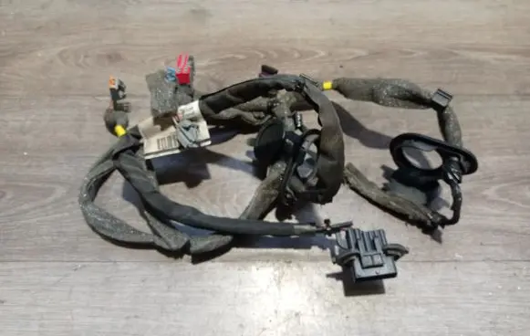 Volvo V40 Rear door wiring loom 31313717 31313717AG
