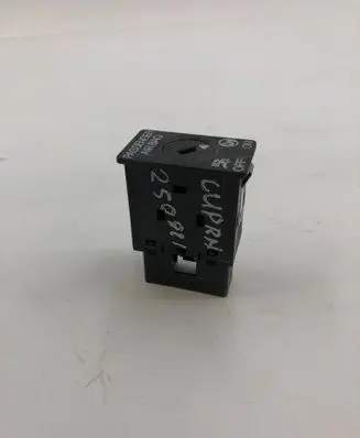 Cupra Formentor Passenger airbag on/off switch 5q0919237