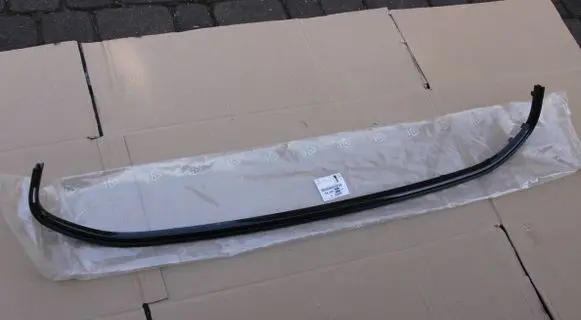 Citroen C4 II Picasso Front bumper splitter molding 1610194480