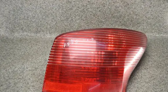 Peugeot 407 Rear/tail lights JUT5413