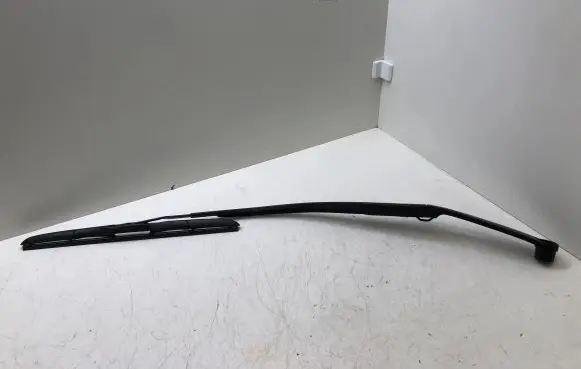 Hyundai i30 Windshield/front glass wiper blade 