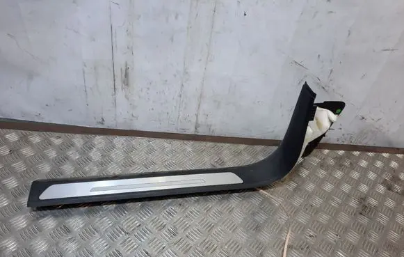 Audi A8 S8 D4 4H Front sill trim cover 4H1867272C 4H1867272