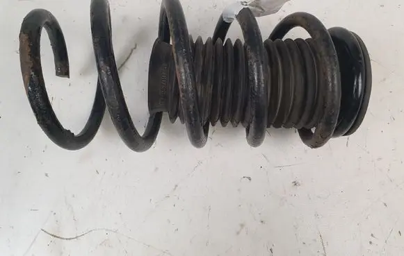 Opel Zafira B Front coil spring 