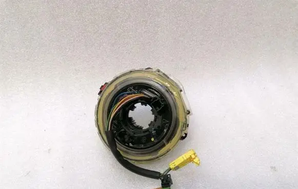 Mercedes-Benz E AMG W211 Airbag slip ring squib (SRS ring) A1714640518